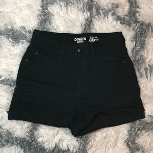 Levi’s high-rise shortie shorts | black